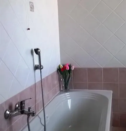 فندق مبيت وإفطار Moglialunga